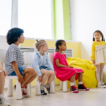 Come scegliere giochi educativi e materiali creativi